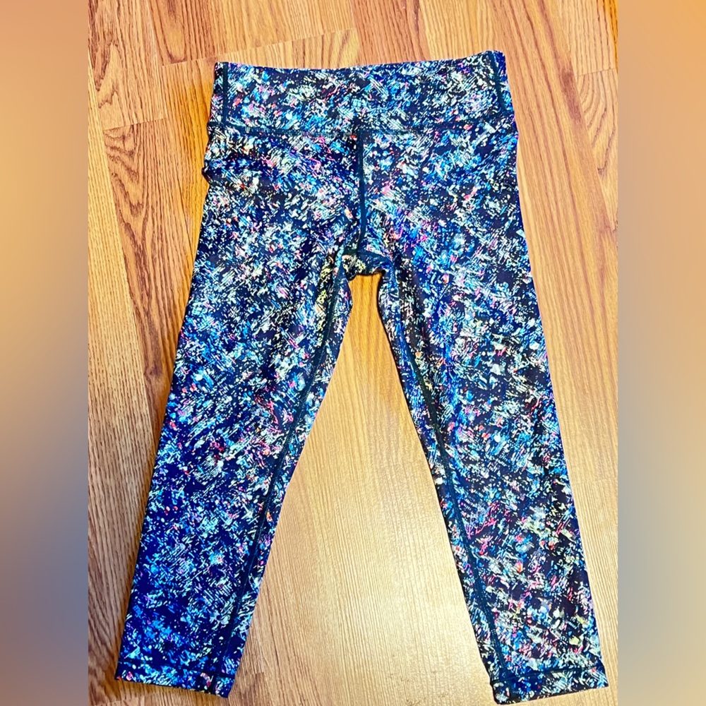 Athleta GIRL “CHIT CHAT TIGHT” youth Large (12) multicolored cropped leggings